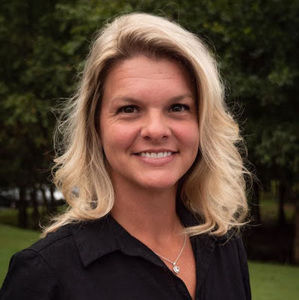 Meet your Posher, Dana